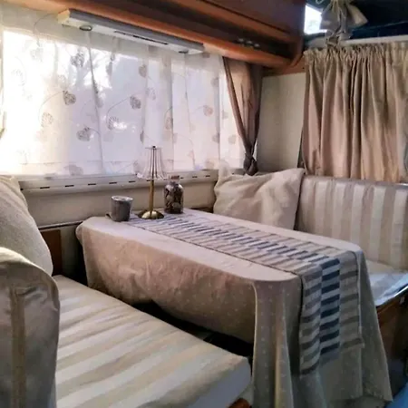 Campsite Sweet Camper *